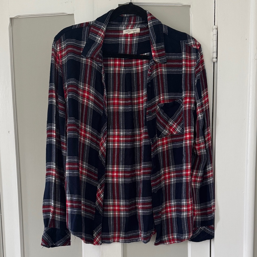Beachlunchlounge Red and White Plaid Shirt. Size medium. Pre owned